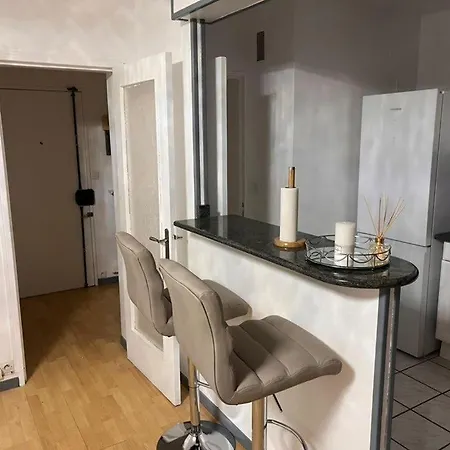 Apartment 2 Superbes D Dans Un Avec Magnifique Vue Sur Paris Sucy-en-Brie
