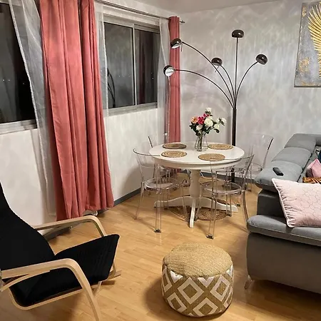 2 Superbes D Dans Un Avec Magnifique Vue Sur Paris Apartment