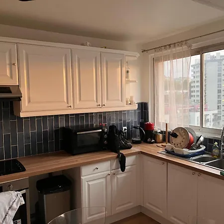 2 Superbes D Dans Un Avec Magnifique Vue Sur Paris Apartment